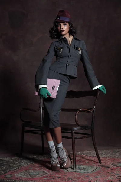 Look 10